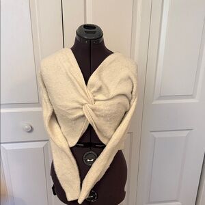 Source Unknown Ivory Twist-Knot Sweater